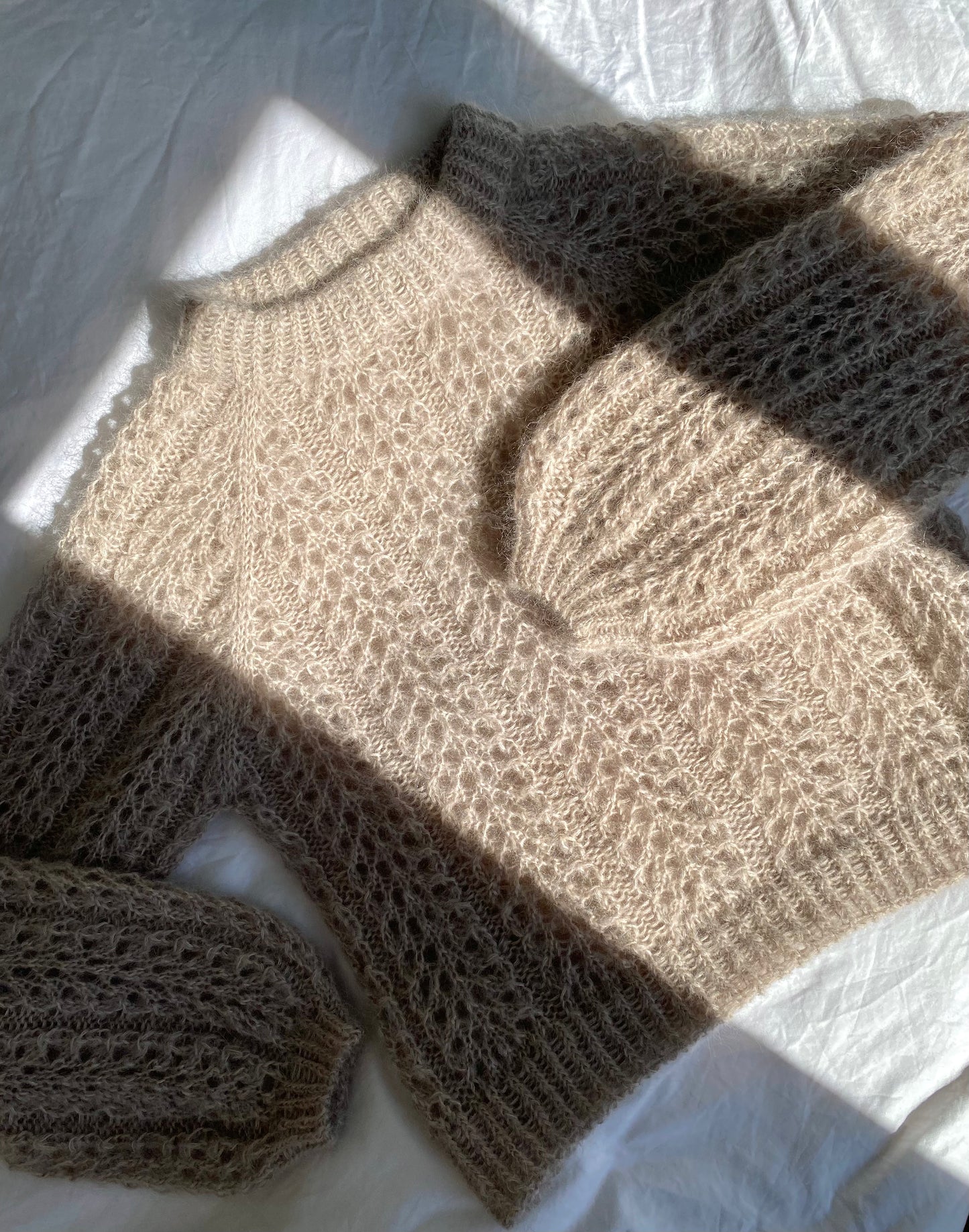 Acanthus Sweater Fluffy - English