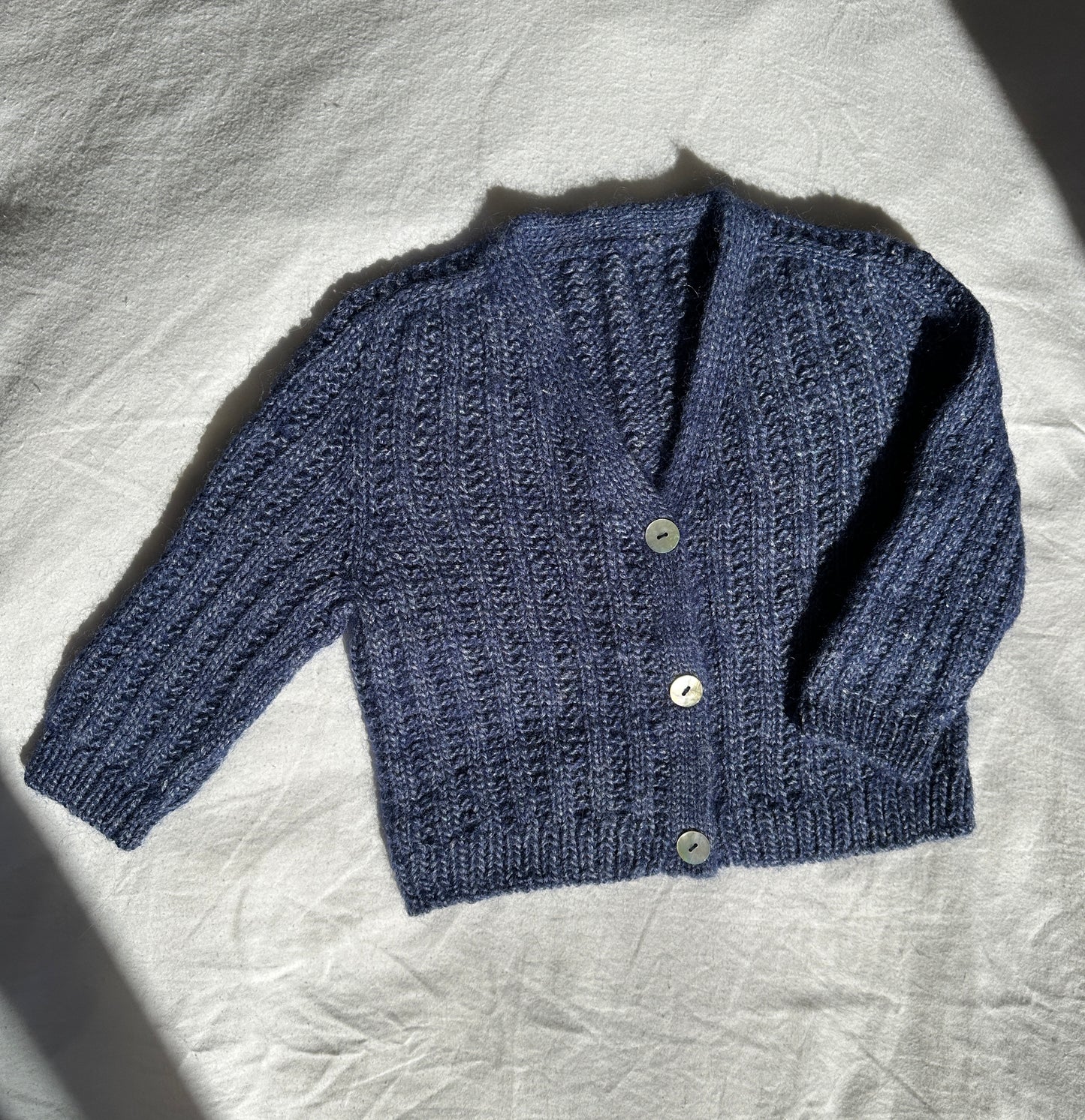 Cardamom Cardigan Mini - English