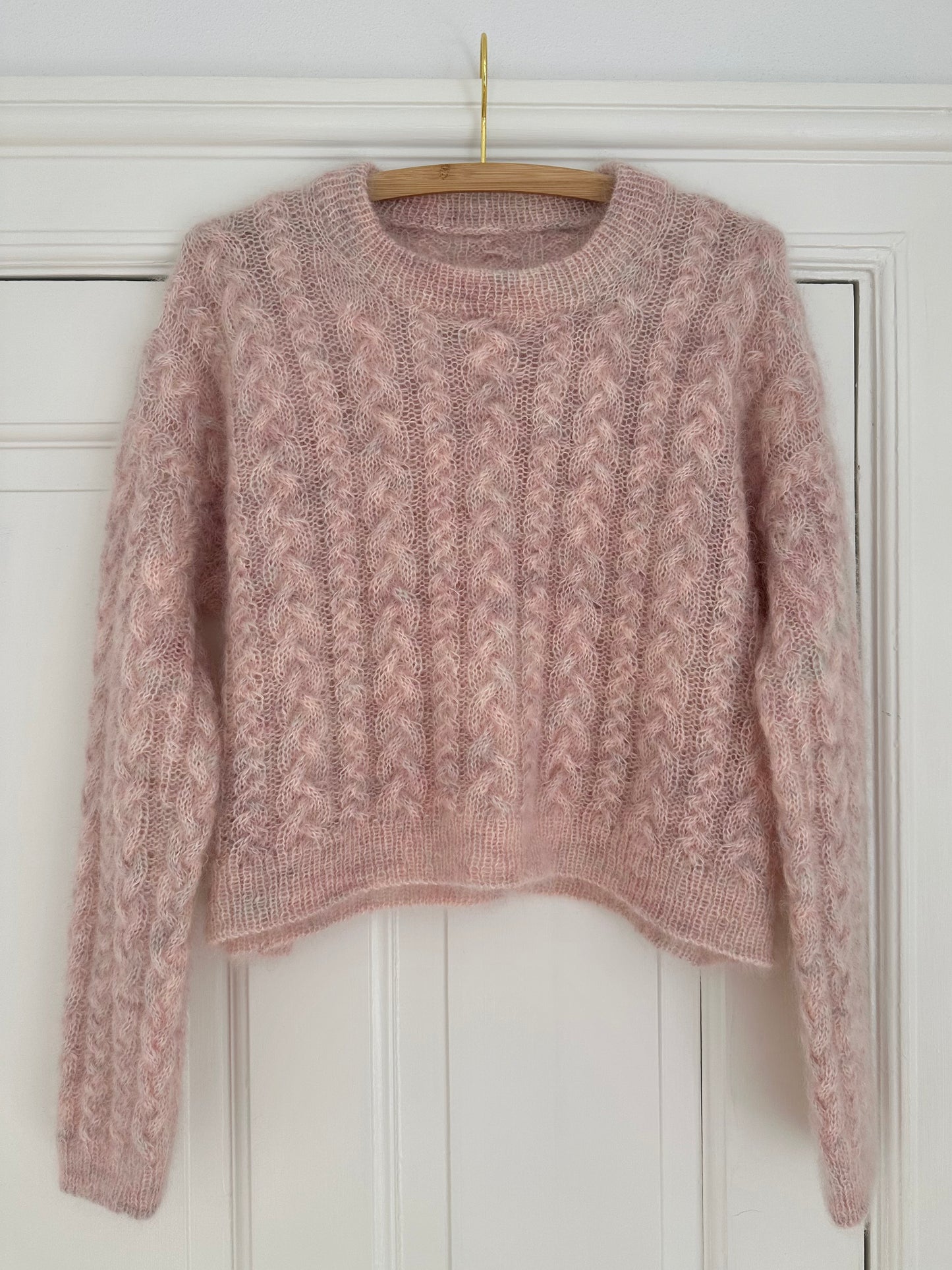 Pachira Sweater Fluffy - English