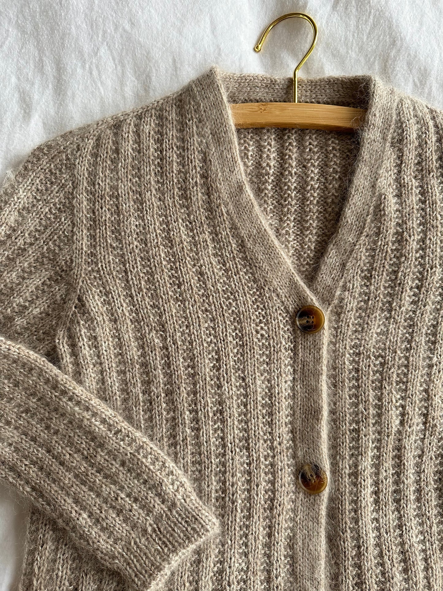 Cardamom Cardigan Junior - English